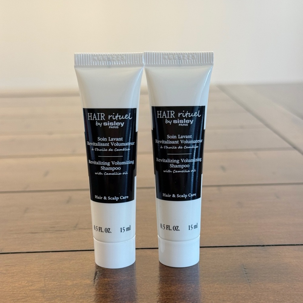 Hair Ritual by Sisley Revitalizing Volumizing Shampoo 30ml